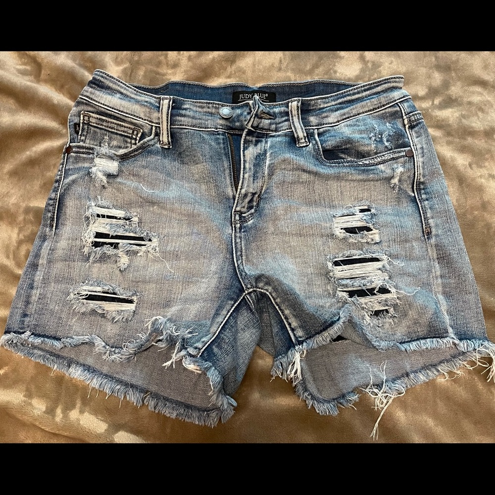 Judy Blue size medium shorts.